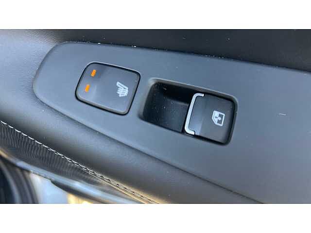 Hyundai SANTA FE SANTA FE 1.6 TGDi Plug-in Hybrid Ultimate 5dr 4WD Auto SILVER