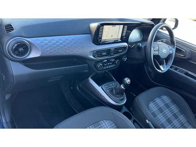 Hyundai i10 I10 1.2 [79] Premium 5dr [Nav]