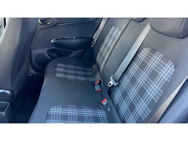Hyundai i10 I10 1.2 [79] Premium 5dr [Nav]