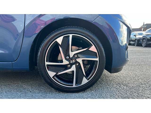 Hyundai i10 I10 1.2 [79] Premium 5dr [Nav]
