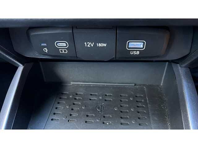 Hyundai i10 I10 1.2 [79] Premium 5dr [Nav]