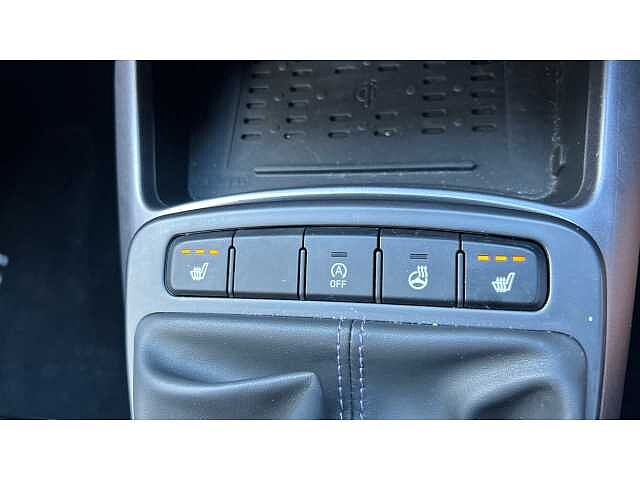 Hyundai i10 I10 1.2 [79] Premium 5dr [Nav]