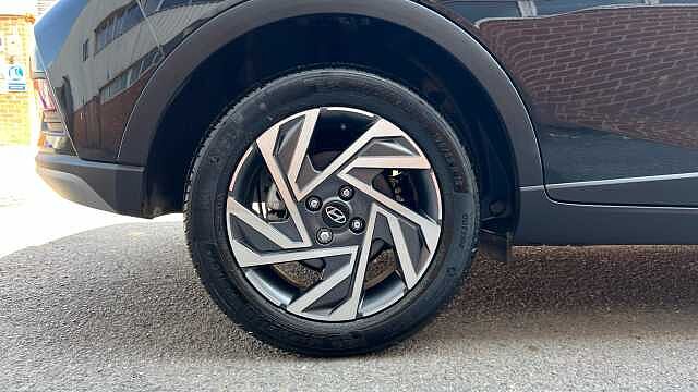 Hyundai BAYON BAYON 1.0 TGDi Advance 5dr Phantom Black