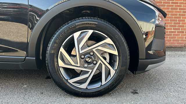 Hyundai BAYON BAYON 1.0 TGDi Advance 5dr Phantom Black