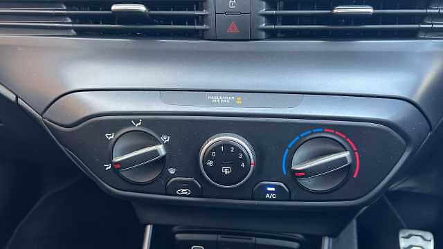 Hyundai BAYON BAYON 1.0 TGDi Advance 5dr Phantom Black