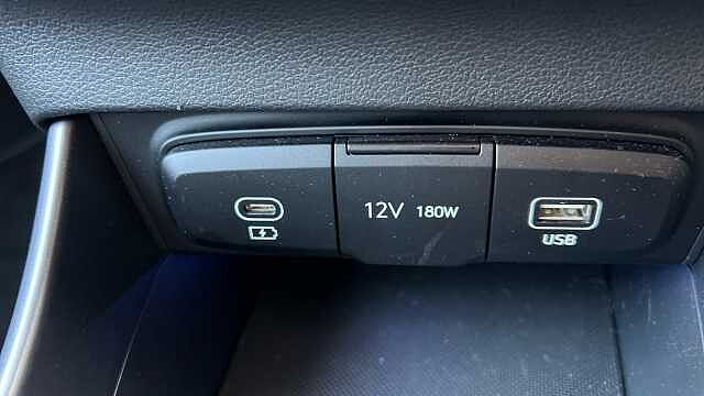 Hyundai BAYON BAYON 1.0 TGDi Advance 5dr Phantom Black