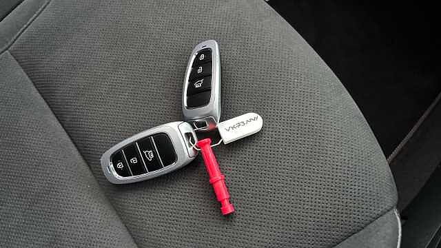 Hyundai TUCSON TUCSON 1.6 TGDi Hybrid 230 N Line S 5dr 2WD Auto RED